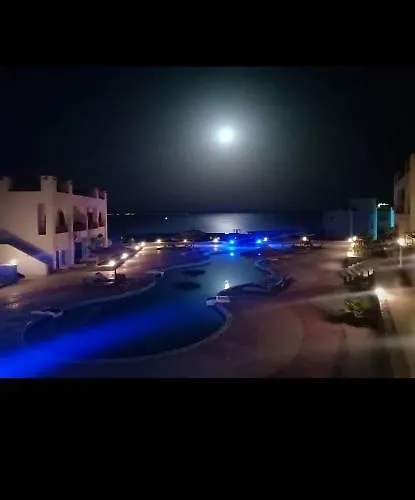 Sunny Dahab